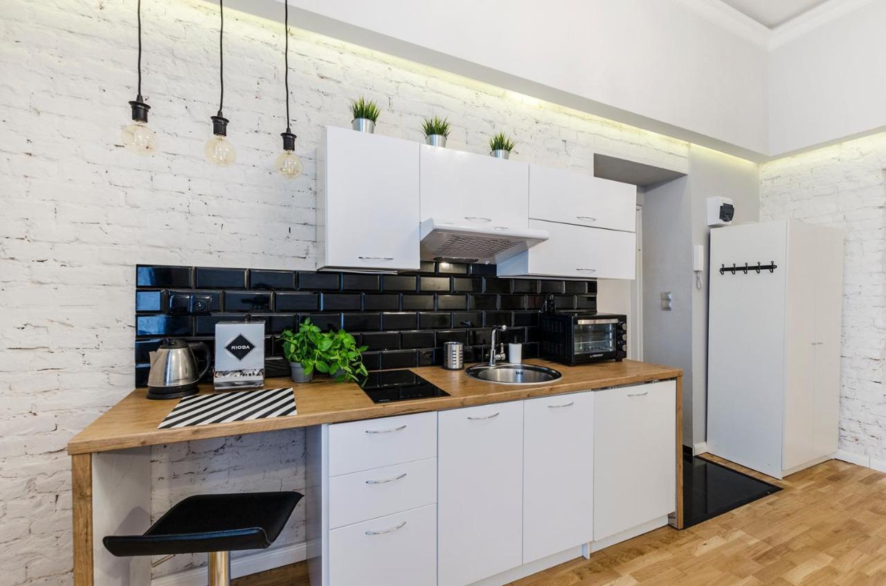 Standard Apartment On 6 Sierpnia Łódź Extérieur photo