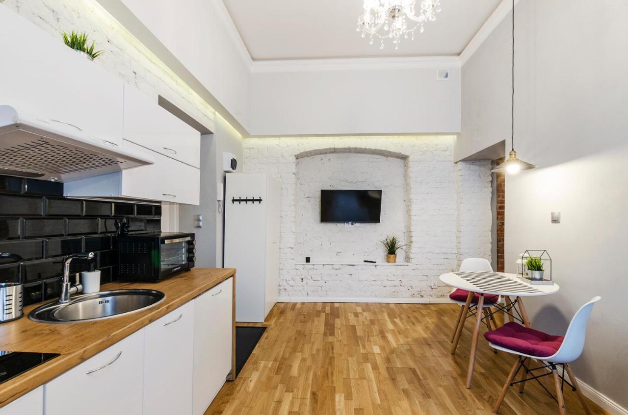Standard Apartment On 6 Sierpnia Łódź Extérieur photo